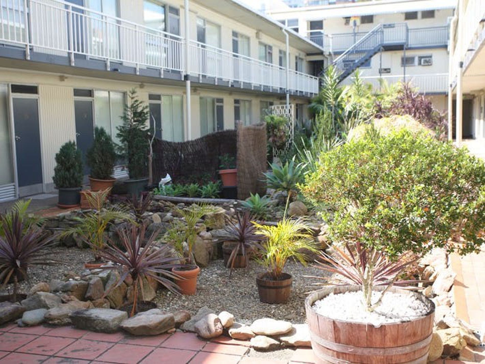 19-23 Forbes Street, Woolloomooloo