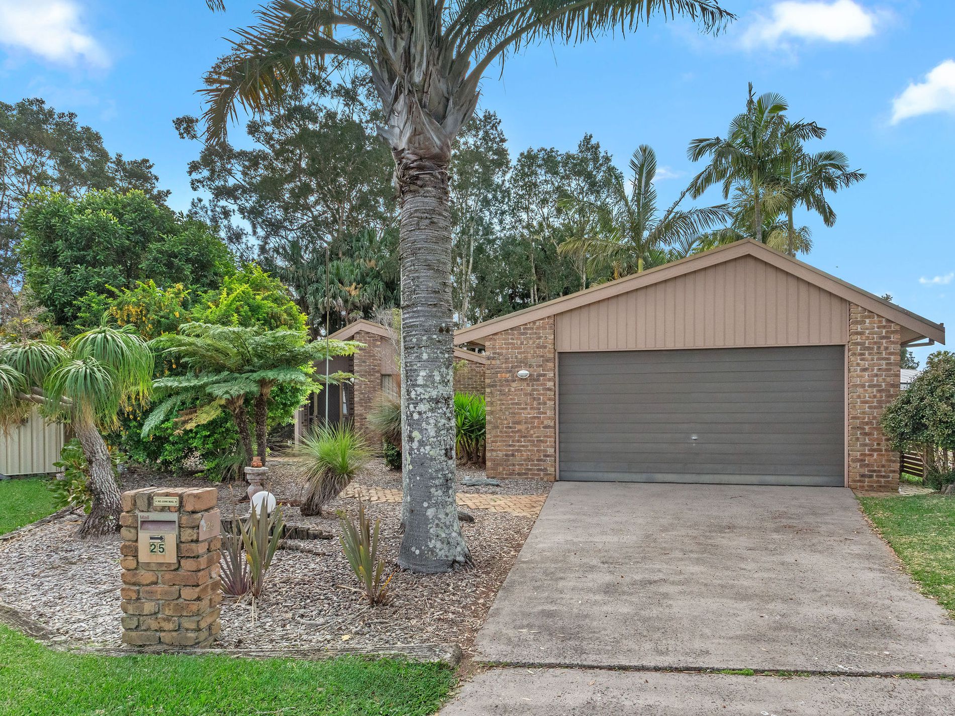 25 Susella Crescent, Tuncurry
