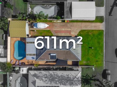 5 Barrine Crescent, Coombabah