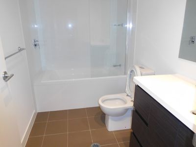 411 / 420 Macquarie Street, Liverpool