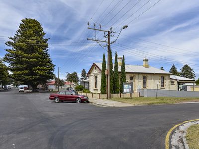 11 Railway Terrace, Beachport