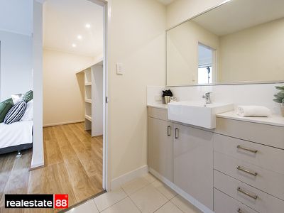56 / 35 Wellington Street, East Perth