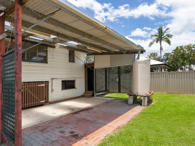 34 River Road, Dinmore