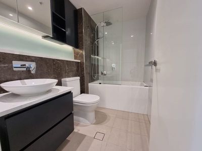 903 / 17 Wentworth Place, Wentworth Point