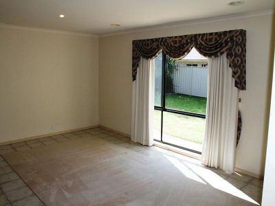 26 DALTON AVENUE, Wodonga