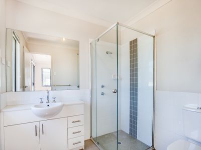 28 Trinity Point Drive, Morisset Park