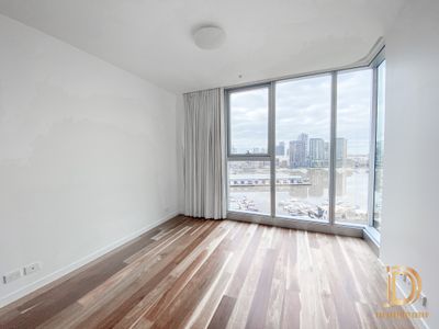 1708 / 241 Harbour Esplanade, Docklands