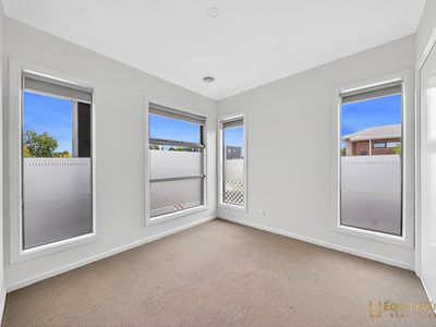 71 Millbrook Drive, Wyndham Vale