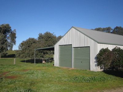 3537 Murray Valley Highway, Bonegilla