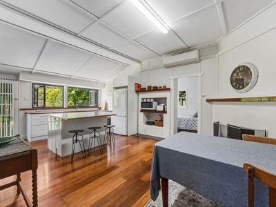 8 Foxlow Street, Captains Flat