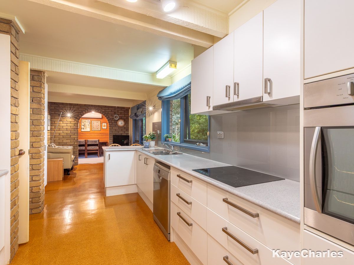 5 Burton Road, Beaconsfield Upper