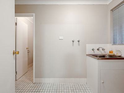 26B Slee Avenue, Kelmscott