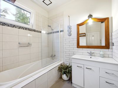 8 Dudley Road, Lyttelton