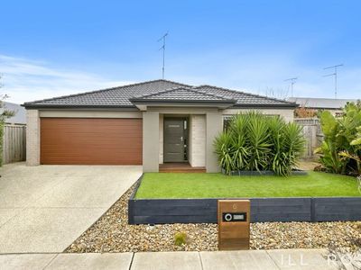 6 Kombi Road, Leopold