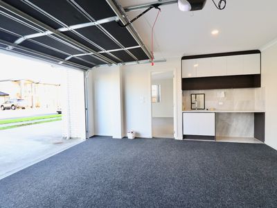 4 Piringa Street, Flat Bush