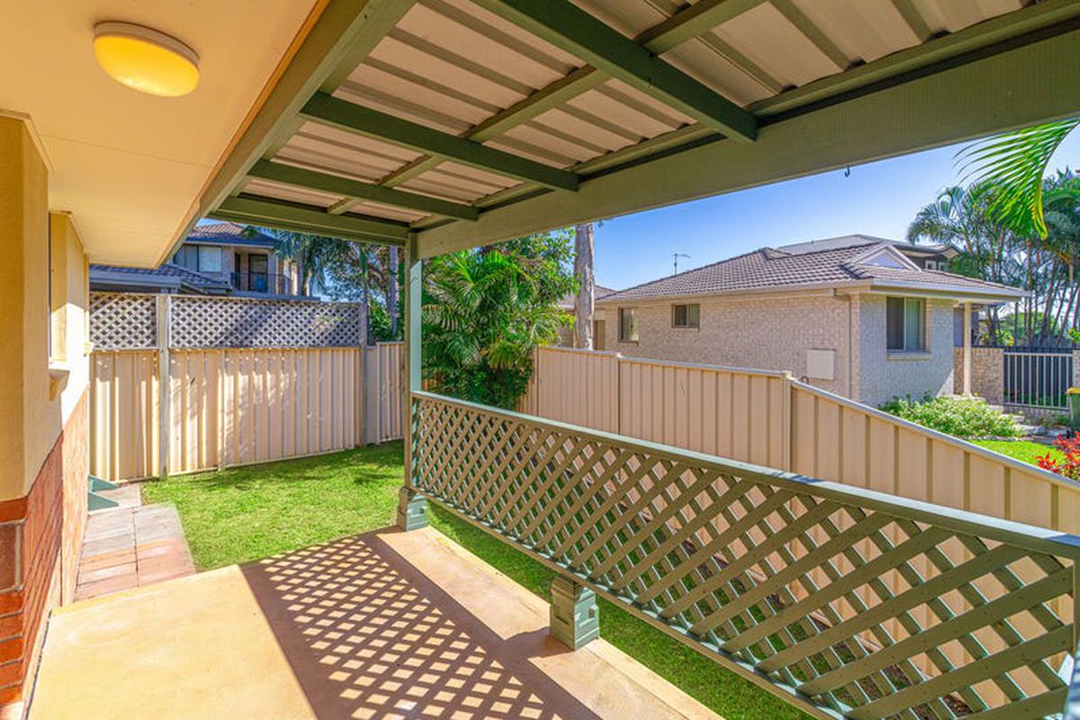2 / 1 Park Avenue, Yamba