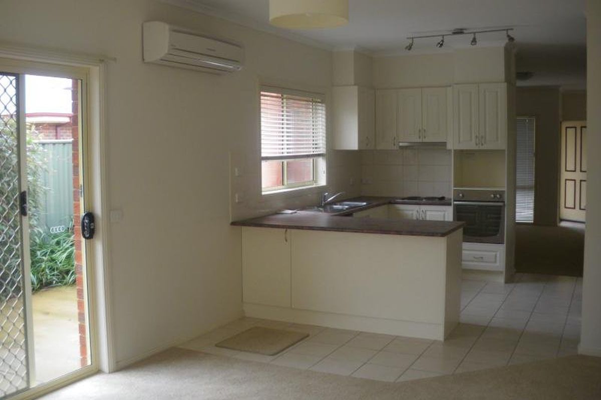 4 / 35 Malcolm Street, Mansfield