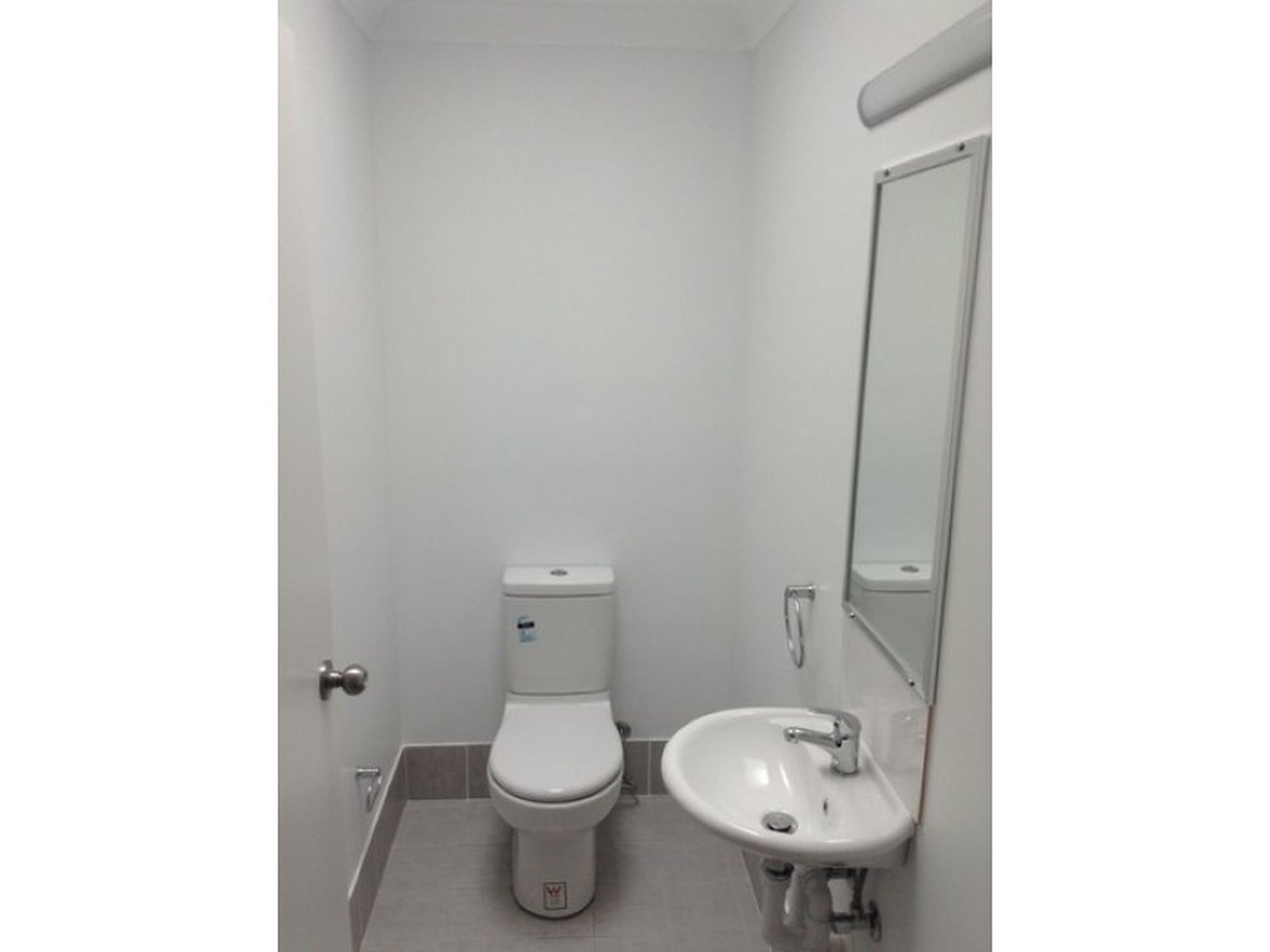 1 / 37 Winnima Way, Berkeley