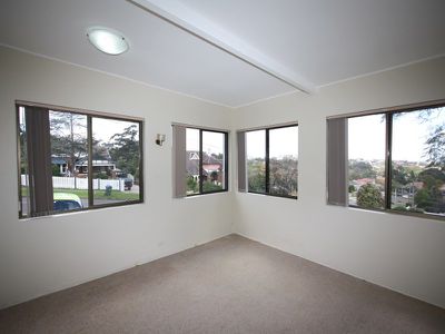 22 Commissioners Road, Denistone