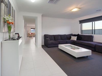 3 LAUREN PLACE, Wodonga