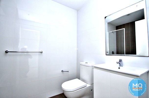 1204 / 6 East Street, Granville