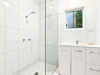 42-44 Ellison Street, Clifton Beach