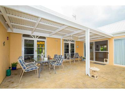 2 Woodlot Rise, Tewantin