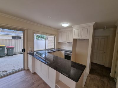 8 / 58 Williams Road, Millicent