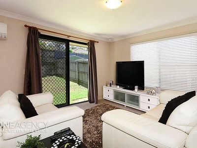 9 Newton Pl, Wacol