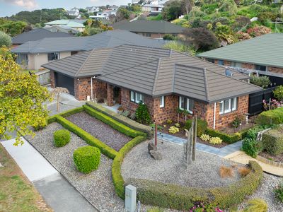 2 Jeannie Way, Waikanae Beach