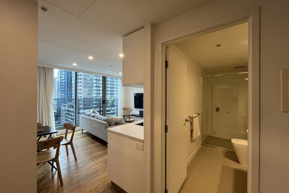 1003 / 42 Balston Street, Southbank