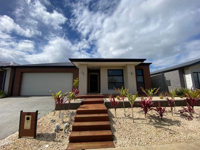 21 Cootamundra Drive, Armstrong Creek