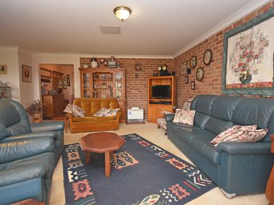 2 / 5 Rothesay Court, Dubbo