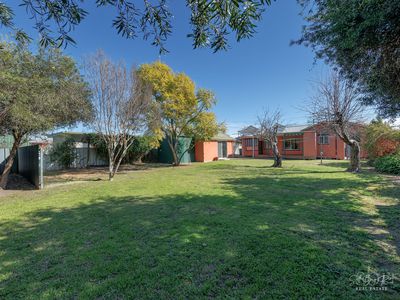 10 CHARLES STREET, Wodonga