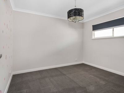 102 Aslett Drive, Karlkurla