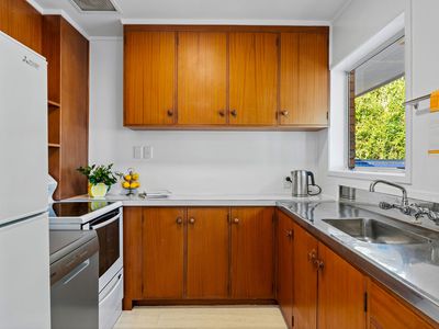 2/63 Ocean View Road, Hillcrest