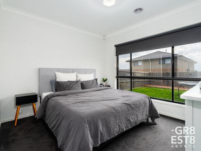 55 SPEARWOOD RISE, Cranbourne West