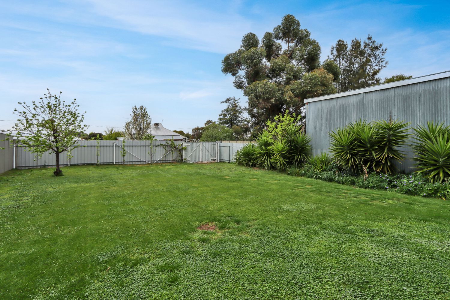 11 Tena Ave [Fully Furnished], Horsham