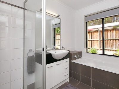 20 Lindfield Circuit, Noosaville