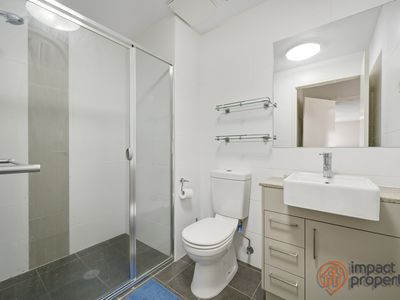 3 / 4 Thadoona Street, Crace
