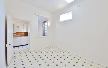39 Borrodale Road, Kingsford