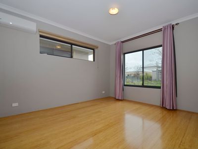 18 Scholar Terrace, Coolbellup