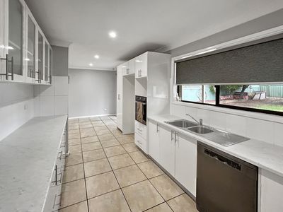 17 Howard Avenue, Dubbo
