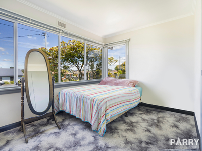 1/224 Peel Street West, Summerhill