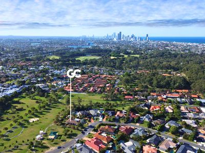 51 Coronet Crescent, Burleigh Waters