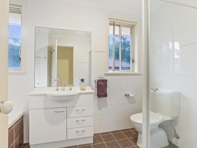 2 / 25 Tuloa Avenue, Hawks Nest