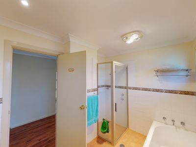 9 Gregory Court, Dubbo