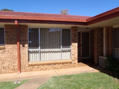 4 / 17 Lawson Street, Dubbo