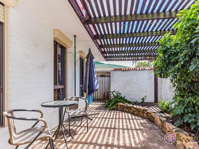 15 Ravenscroft Way, Kelmscott
