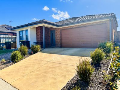 16 Silver Oak Way, Mount Duneed